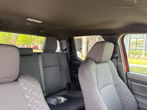 Used 2025 Toyota Tacoma SR5 image 12