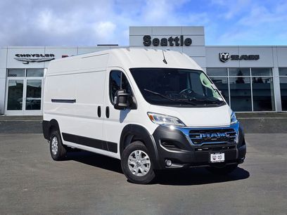 New 2025 RAM ProMaster 2500 w/ Quick Order Package 22G SLT