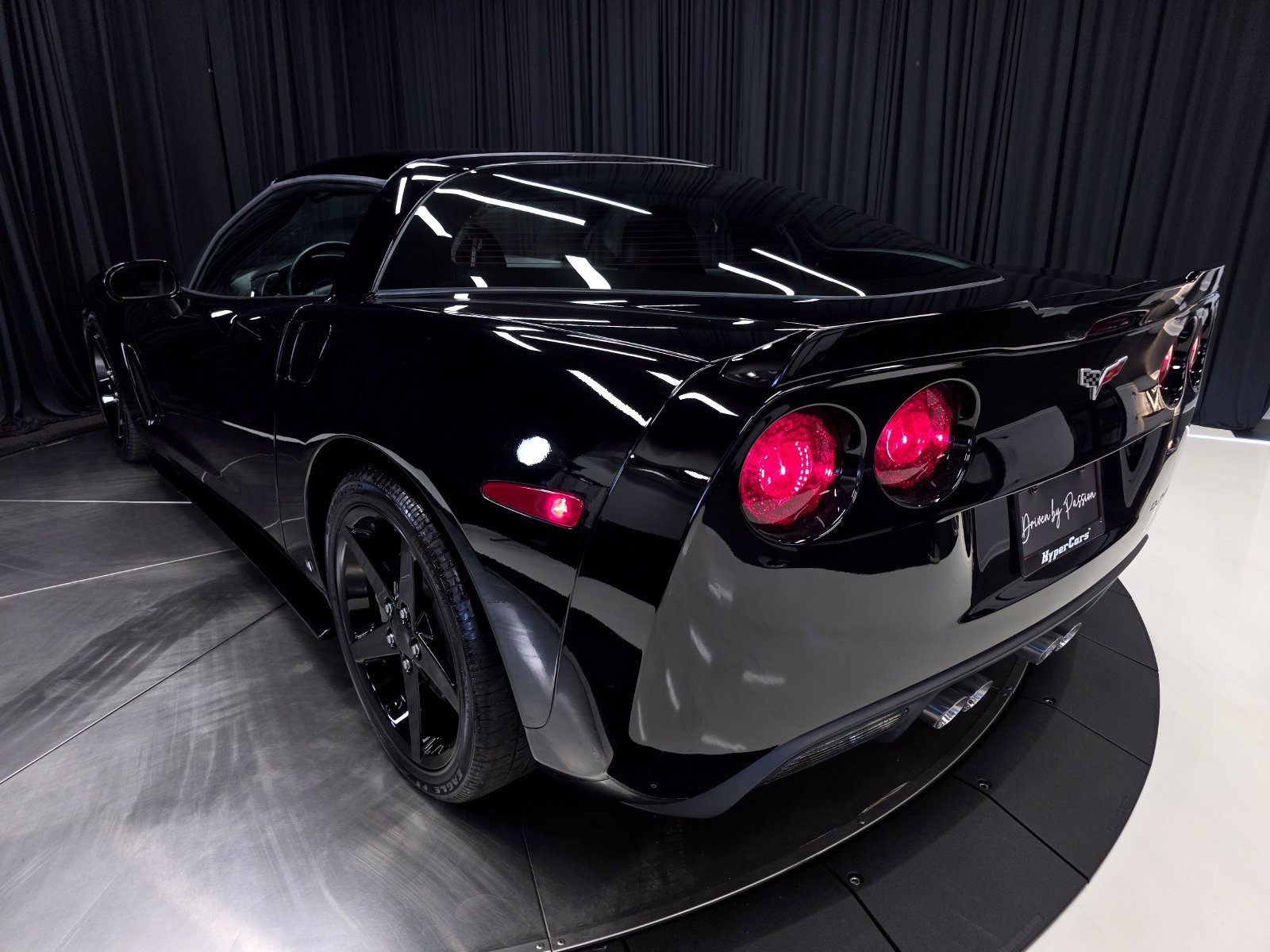 Used 2007 Chevrolet Corvette Coupe w/ Preferred Equipment Group RWD image 42
