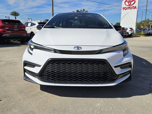 Certified 2025 Toyota Corolla FX image 2