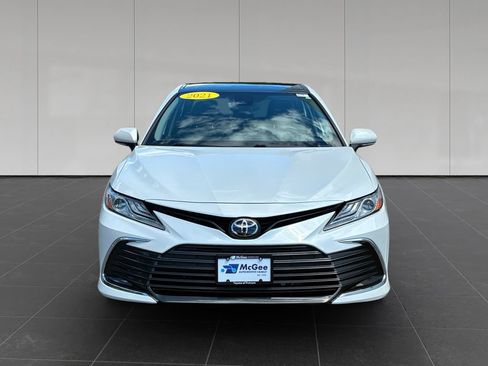 Used 2021 Toyota Camry XLE AWD/4WD image 8