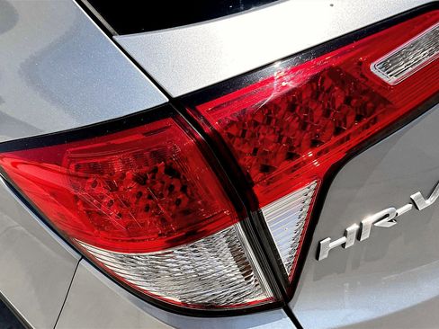 Used 2020 Honda HR-V EX image 31