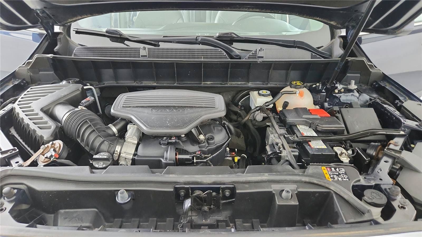 Used 2019 GMC Acadia SLT AWD/4WD image 42