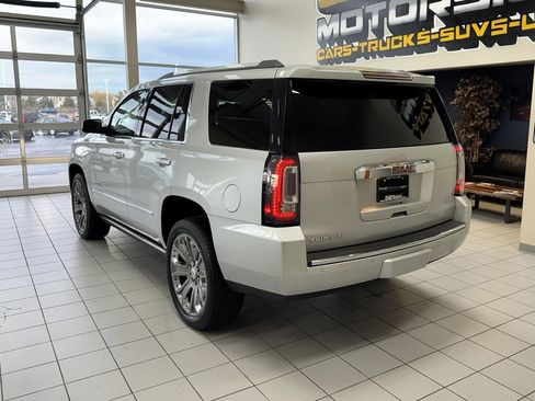 Used 2015 GMC Yukon Denali w/ Premium Package AWD/4WD image 56