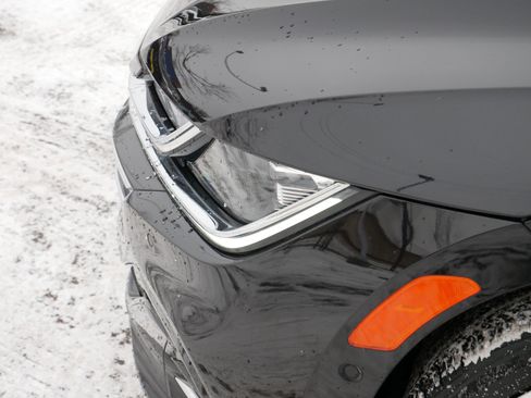 Certified 2023 Volkswagen Arteon SEL Premium image 16