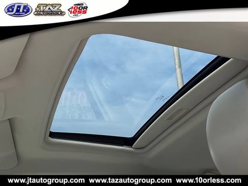 Used 2008 Chrysler 300 C w/ Protection Group II RWD image 12