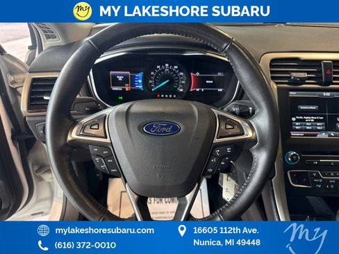 Used 2016 Ford Fusion SE w/ Equipment Group 202A FWD image 19