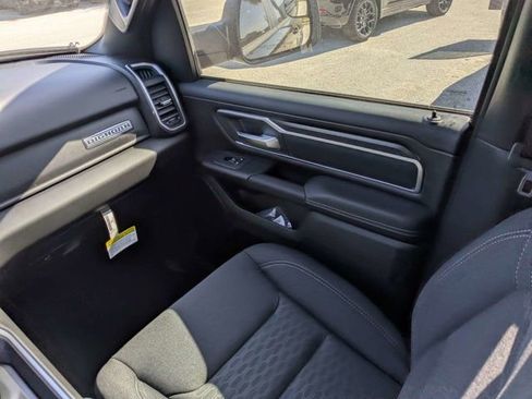 New 2026 RAM 1500 Big Horn AWD/4WD image 16