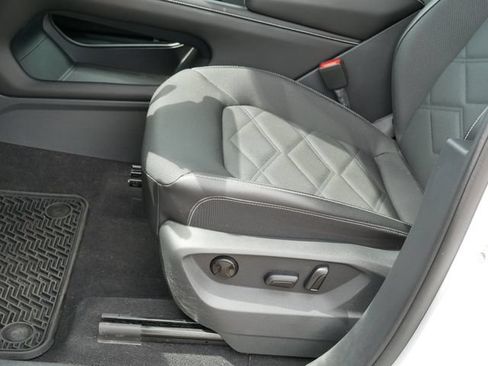 Certified 2024 Volkswagen Atlas SE AWD/4WD image 14