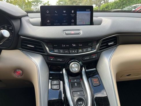 Used 2022 Acura TLX w/ Technology Package image 7