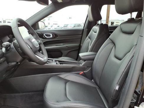 New 2026 Jeep Compass Limited AWD/4WD image 7