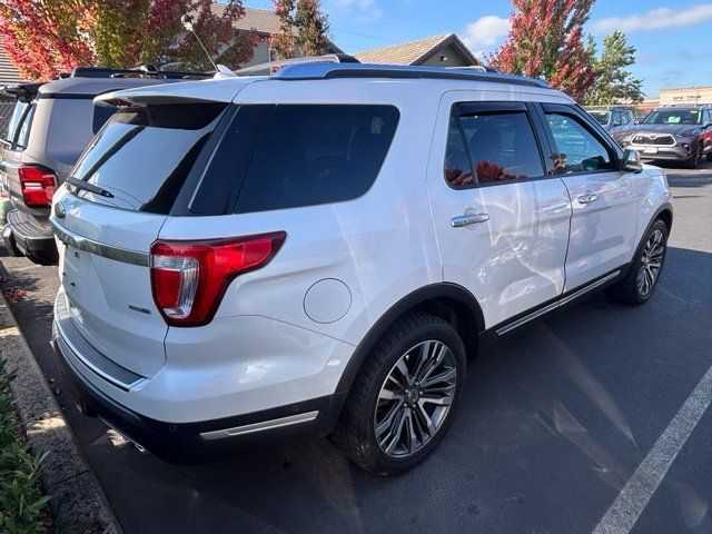 Used 2019 Ford Explorer Platinum AWD/4WD image 2