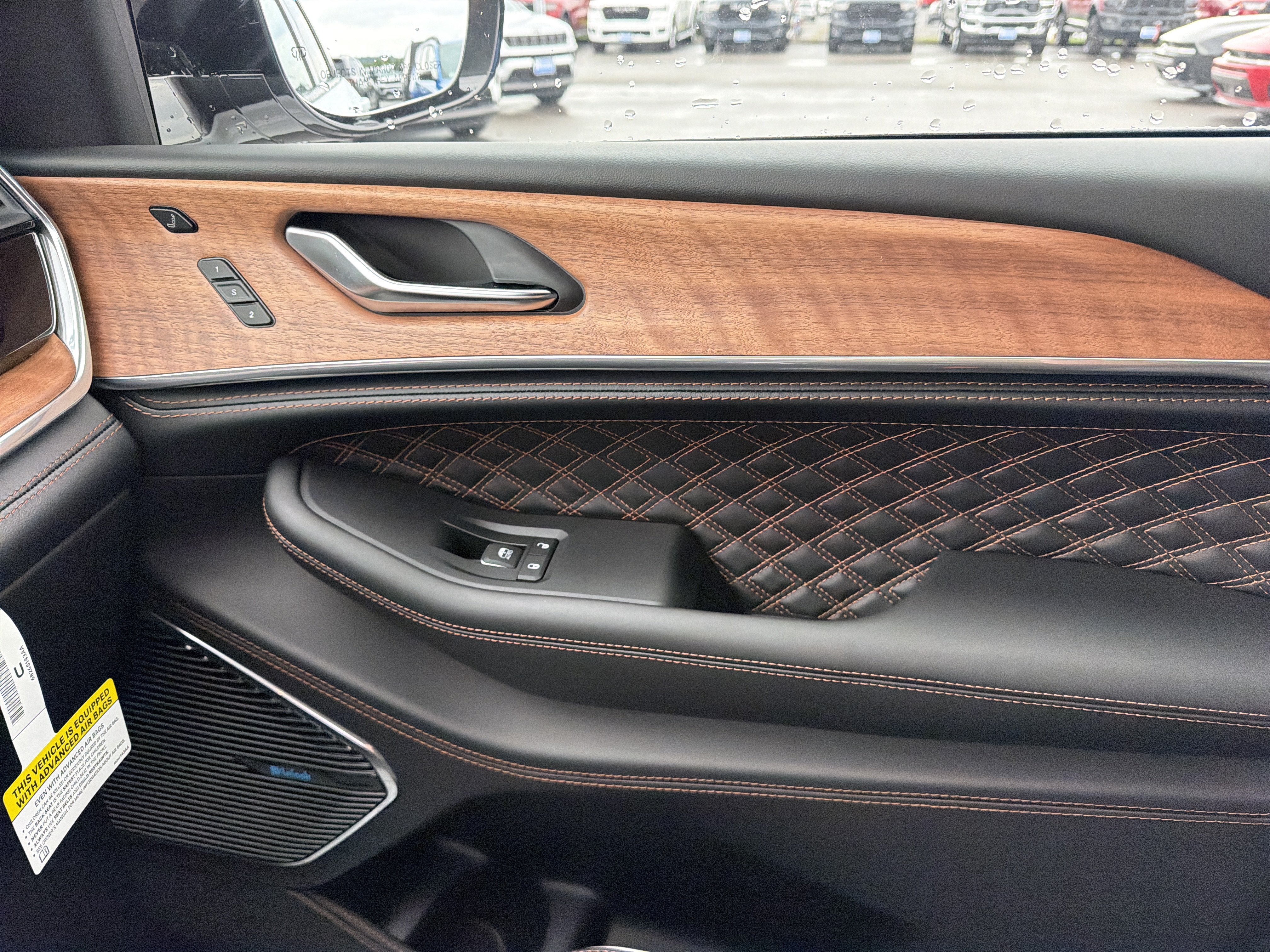 New 2027 Jeep Grand Cherokee Summit AWD/4WD image 26