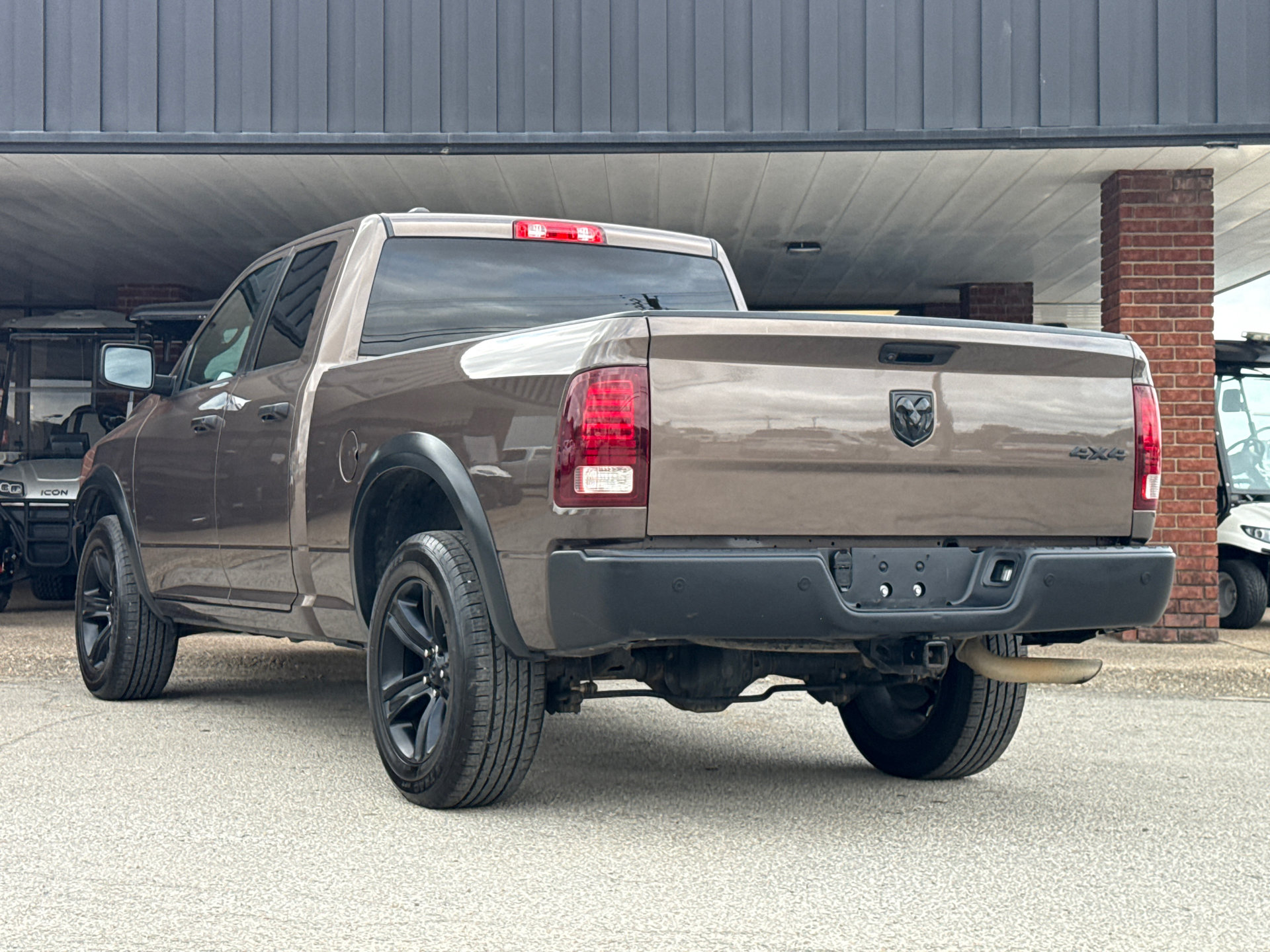 Used 2021 RAM 1500 Warlock AWD/4WD image 6