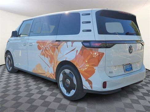 New 2025 Volkswagen ID. Buzz Pro S image 4
