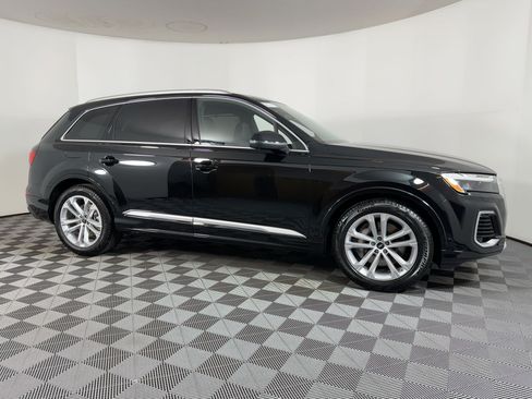 Used 2026 Audi Q7 3.0T Premium Plus AWD/4WD image 7