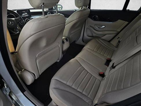 Used 2016 Mercedes-Benz GLC 300 image 12