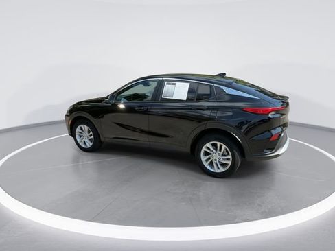 Used 2024 Buick Envista Preferred w/ Convenience I Package FWD image 5