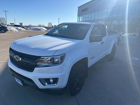 Used 2018 Chevrolet Colorado LT w/ Redline Special Edition image 5