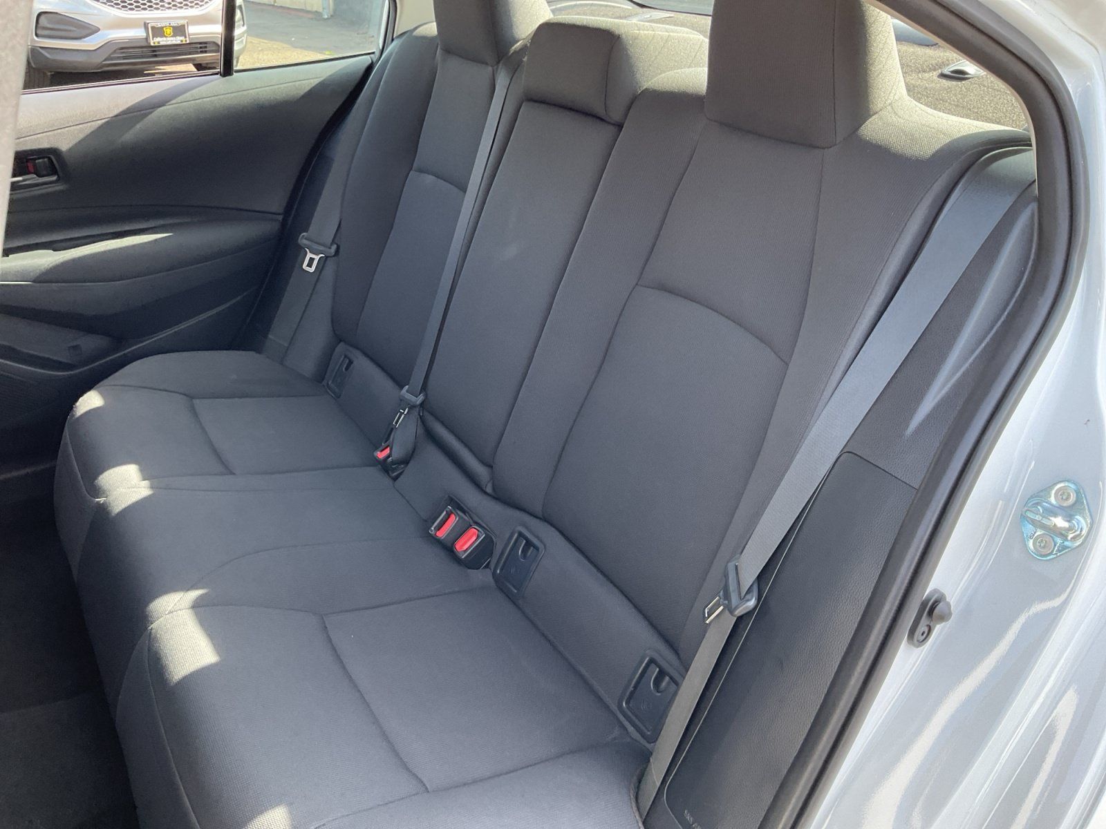 Used 2025 Toyota Corolla LE FWD image 19