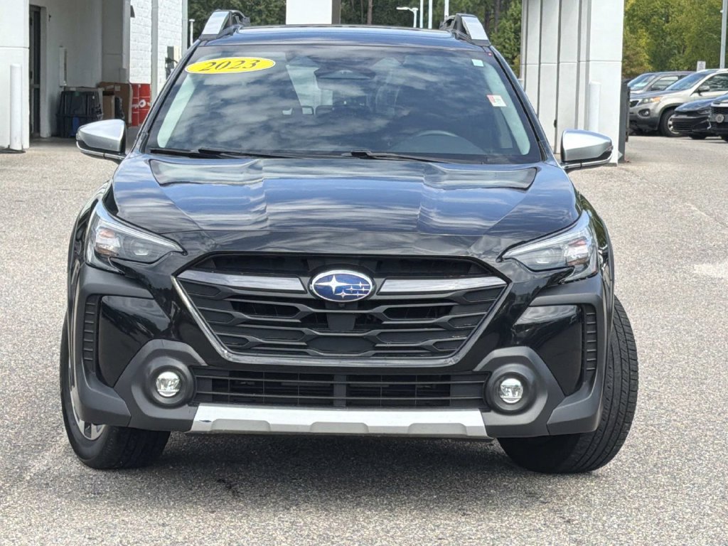 Used 2023 Subaru Outback Touring XT w/ Popular Package #2 AWD/4WD image 2