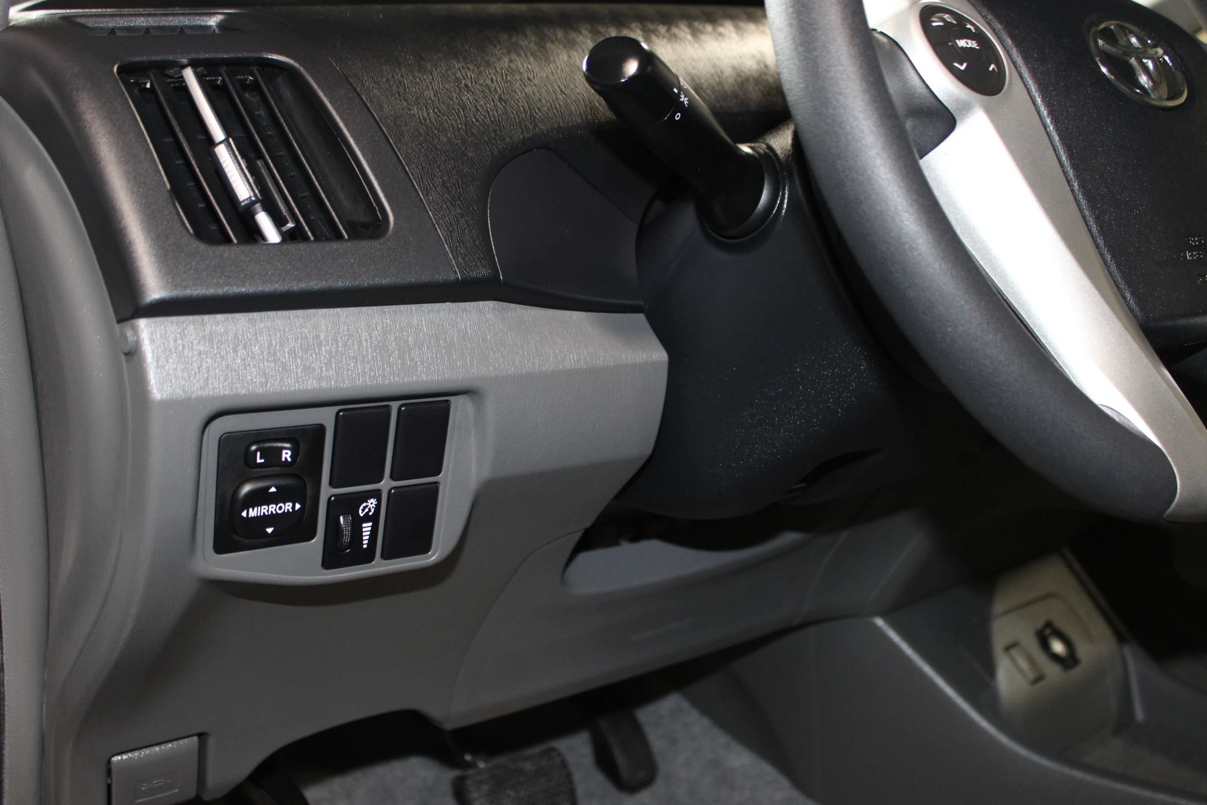 Used 2011 Toyota Prius Two FWD image 20