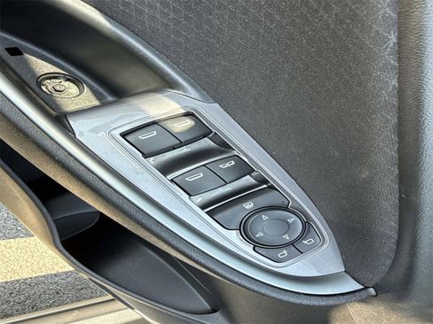 Used 2024 Chevrolet Malibu LT image 11