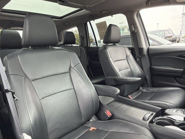 Used 2020 Honda Pilot Elite image 36