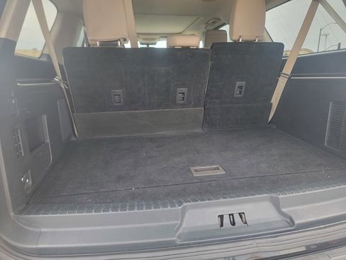 Used 2024 Ford Expedition Max Limited image 19