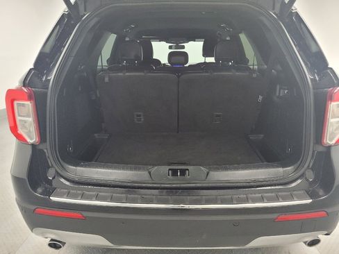 Used 2020 Ford Explorer Limited image 29