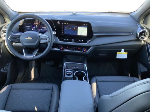 New 2026 Chevrolet Equinox LT w/ Convenience Package II image 58