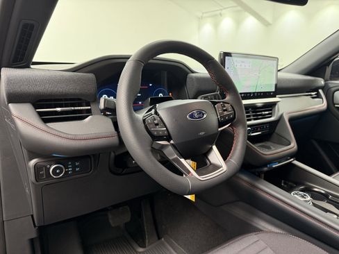 New 2025 Ford Explorer ST-Line w/ Premium Package image 11