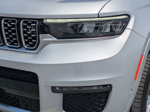 Certified 2022 Jeep Grand Cherokee L Summit w/ Advanced Protech Group IV image 7