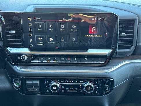 Used 2026 GMC Sierra 1500 SLT w/ SLT Premium Plus Package image 23