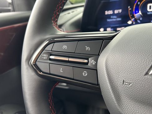 Used 2024 Chevrolet Traverse RS w/ LPO, Floor Liner Package image 27