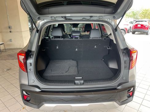 Used 2025 Kia Seltos S image 25