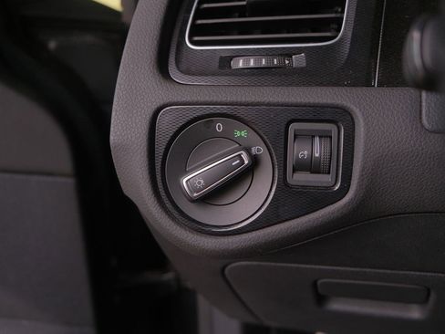 Used 2017 Volkswagen GTI Sport image 12