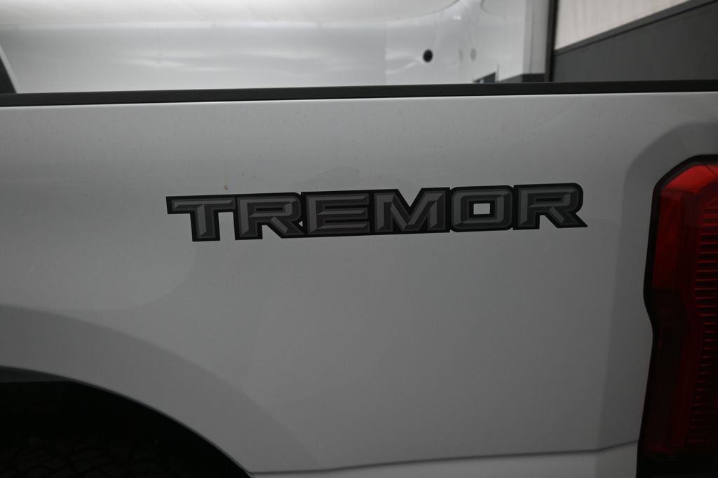 New 2027 Ford F250 XL w/ Tremor Off-Road Package AWD/4WD image 25