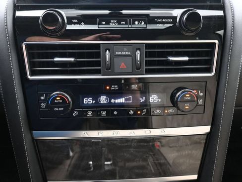 Used 2021 Nissan Armada Platinum AWD/4WD image 17