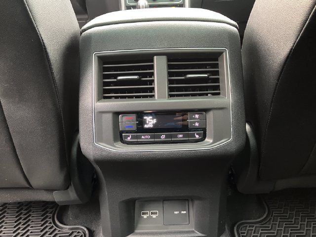Used 2019 Volkswagen Atlas SEL Premium AWD/4WD image 12