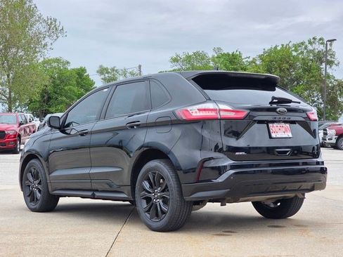 Used 2022 Ford Edge SE w/ Black Appearance Package AWD/4WD image 6