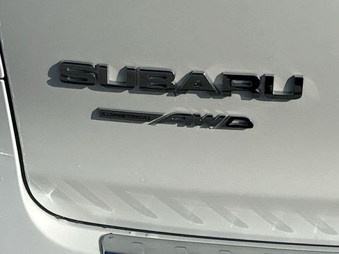 Used 2023 Subaru Ascent Touring AWD/4WD image 12