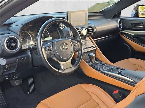 Certified 2024 Lexus RC 300 RWD image 10