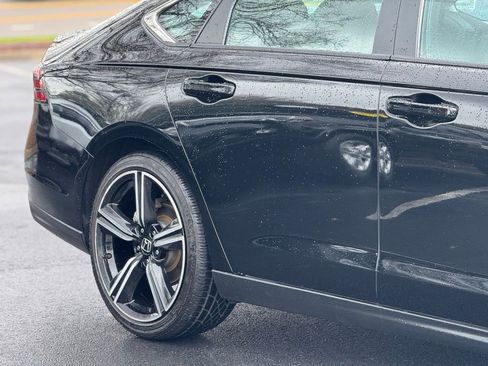 Used 2024 Honda Accord Sport image 10