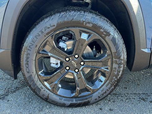 New 2026 Chevrolet Equinox LT w/ Midnight Edition image 10