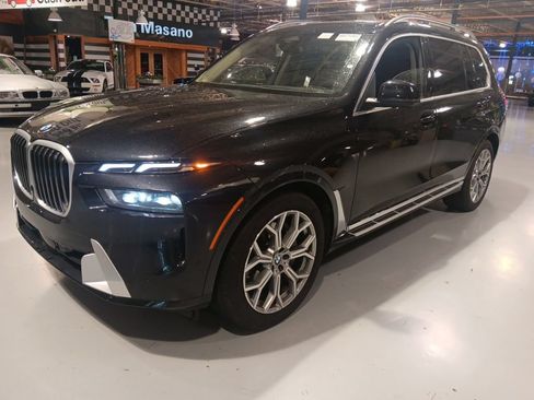Certified 2026 BMW X7 xDrive40i AWD/4WD image 9