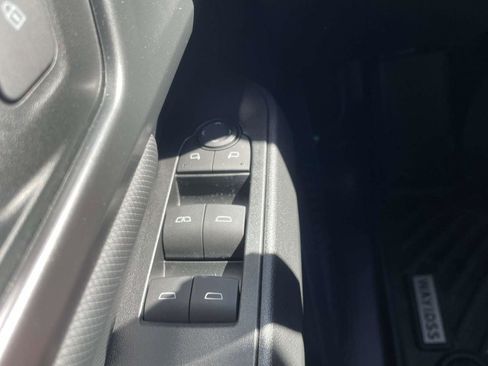 Used 2024 Chevrolet Equinox EV RS image 22