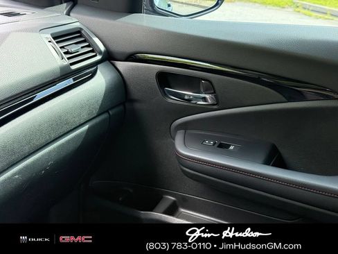 Used 2023 Honda Ridgeline Black Edition image 35