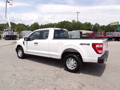Used 2021 Ford F150 XL w/ XL Power Equipment Group AWD/4WD image 4