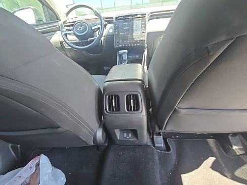 Certified 2022 Hyundai Tucson SEL w/ Convenience Package FWD image 11